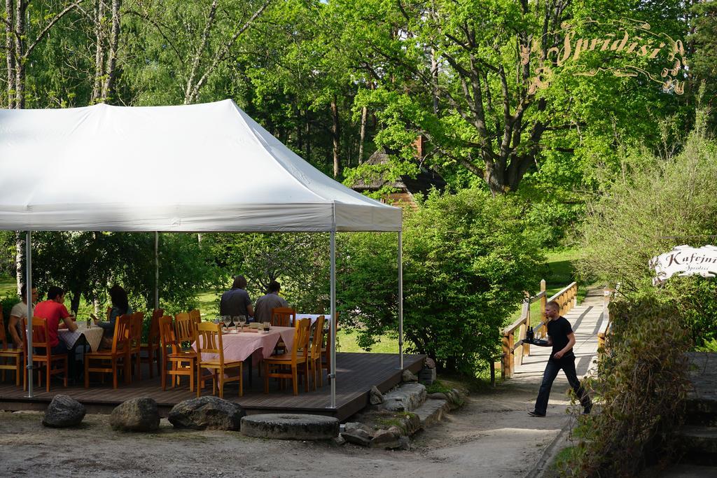 Viesu Maja Spridisi Hotel Tērvete Exterior foto
